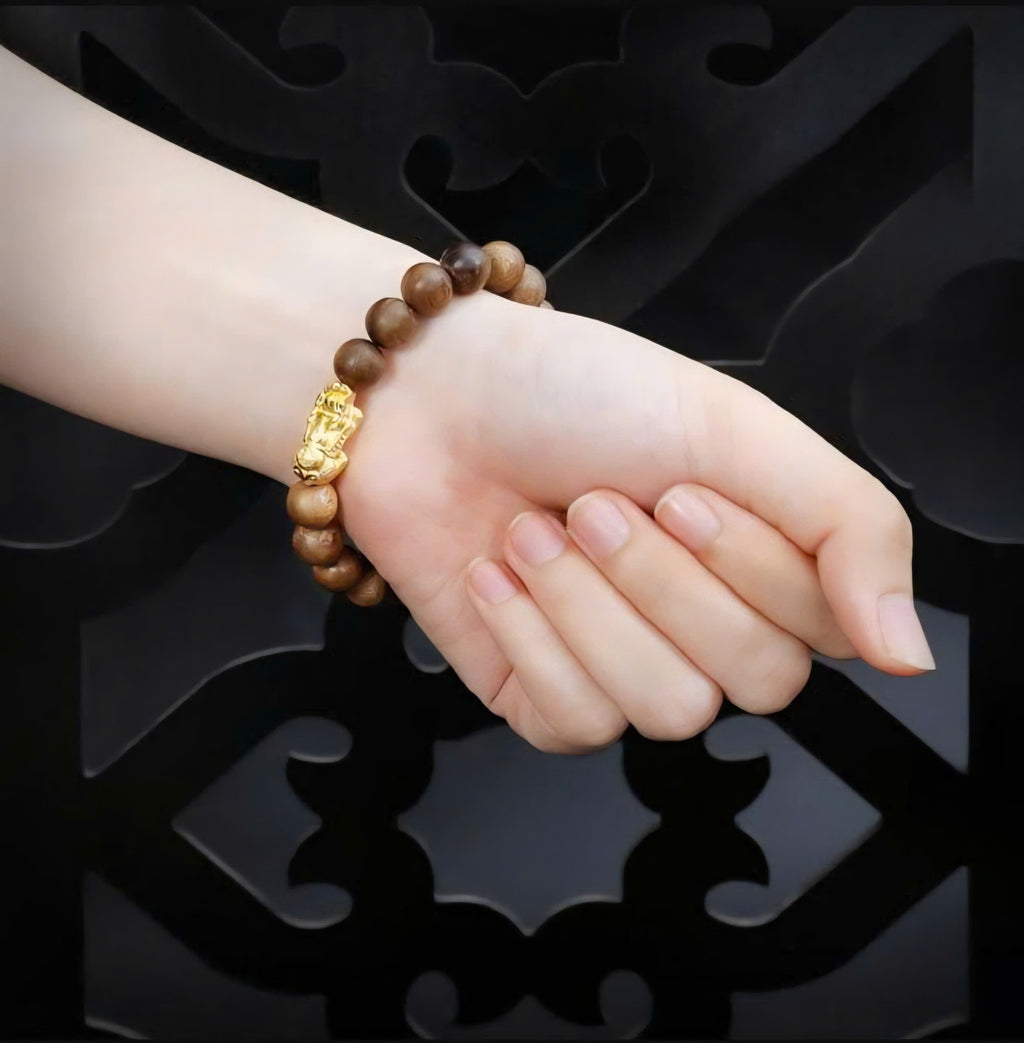 Fago Gold – Mixed Agarwood Bracelet FA2025-003-02