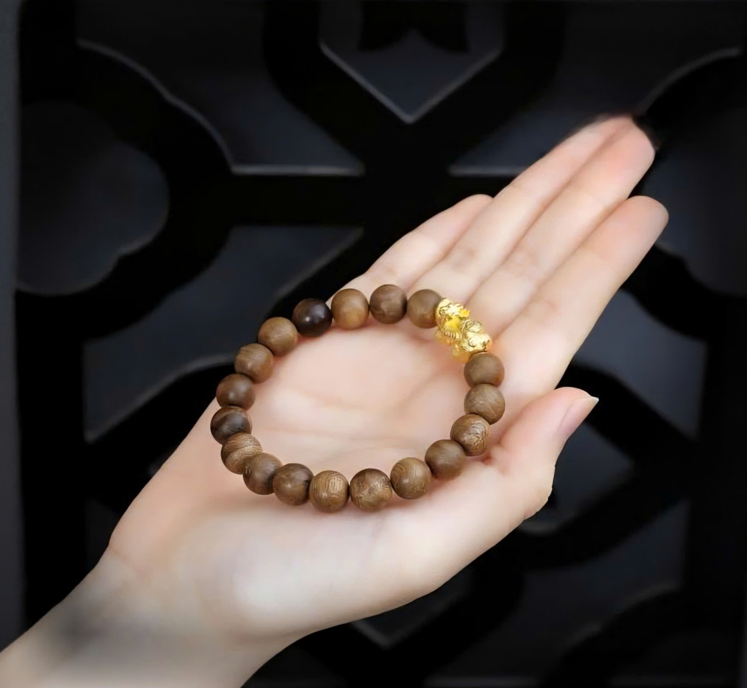 Fago Gold – Mixed Agarwood Bracelet FA2025-003-02